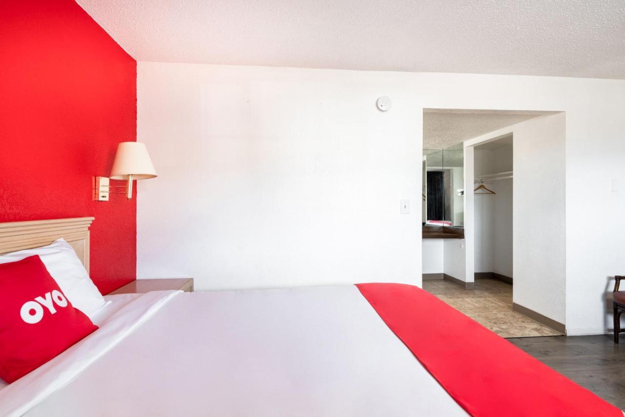 Oyo Hotel Globe / Miami Az - Highway 60 Екстериор снимка