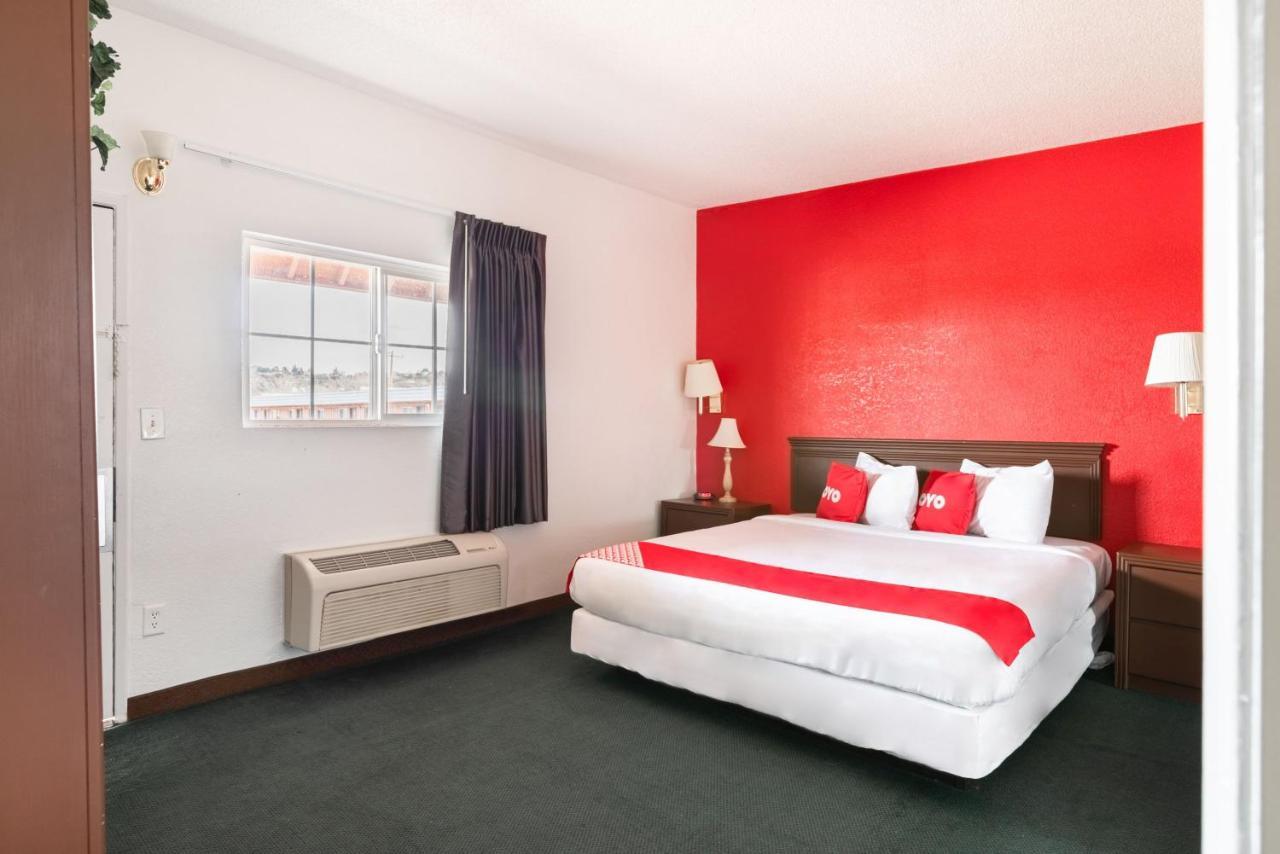 Oyo Hotel Globe / Miami Az - Highway 60 Екстериор снимка